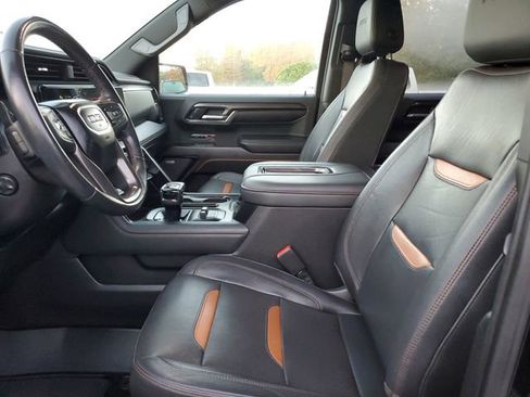 Used 2022 GMC Sierra 1500 AT4 w/ AT4 Premium Package image 19