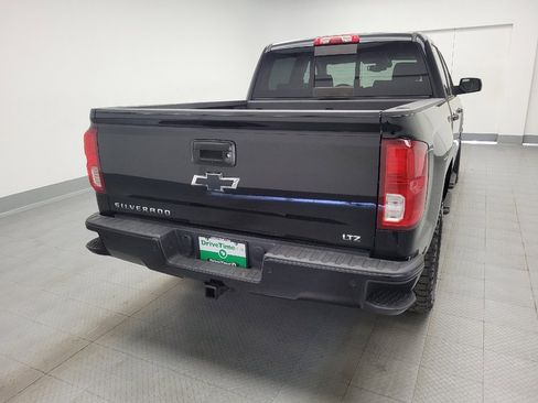 Used 2016 Chevrolet Silverado 1500 LTZ Z71 w/ Realtree Edition image 7