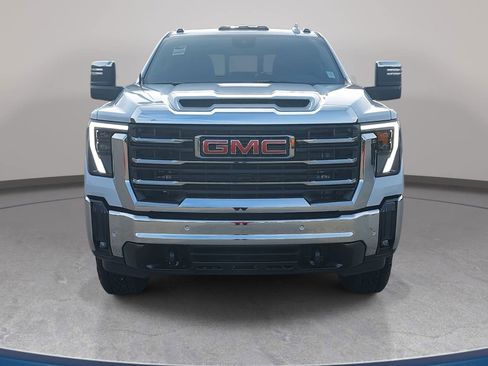 New 2026 GMC Sierra 2500 SLT w/ SLT Convenience Package AWD/4WD image 2
