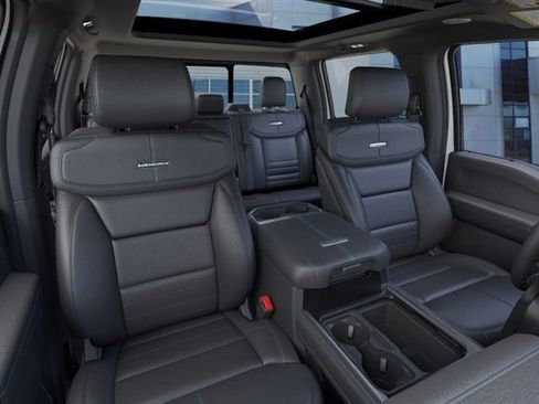 New 2025 Ford F350 Platinum image 10