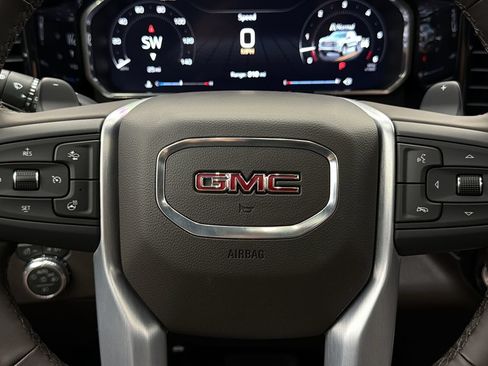 Used 2026 GMC Sierra 1500 SLT w/ SLT Premium Plus Package AWD/4WD image 28
