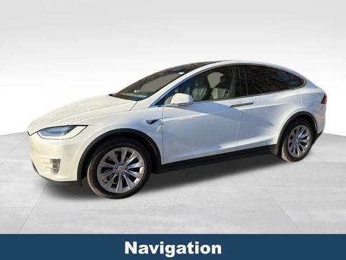 Used 2021 Tesla Model X Long Range image 2