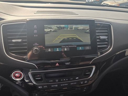 Certified 2022 Honda Pilot Black Edition image 20