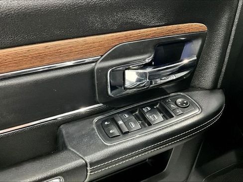 Used 2017 RAM 1500 Laramie w/ Convenience Group image 38