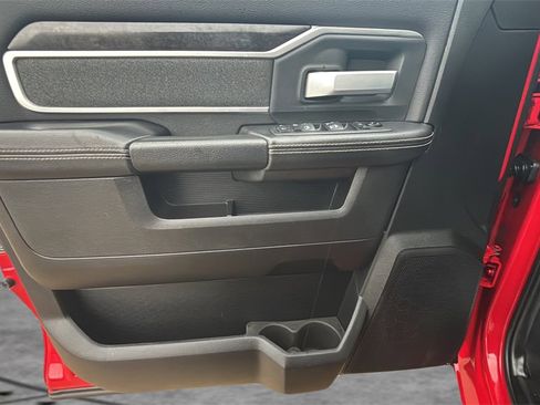 Used 2020 RAM 2500 Big Horn w/ Level 1 Equipment Group image 10