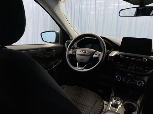 Used 2025 Ford Escape Active image 39