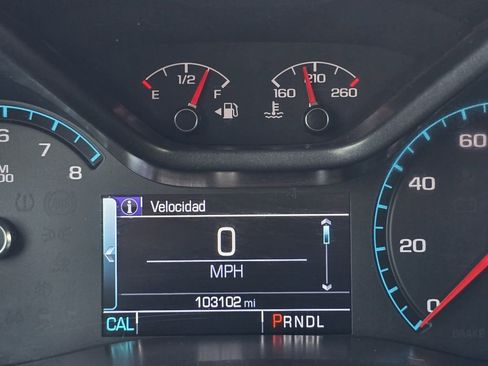 Used 2018 GMC Canyon SLE image 18