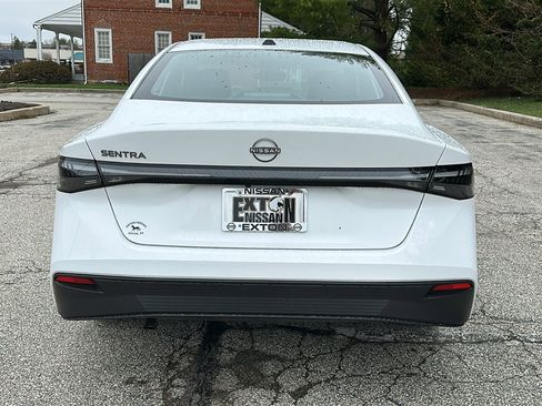 New 2026 Nissan Sentra SV w/ SV Convenience Package FWD image 4