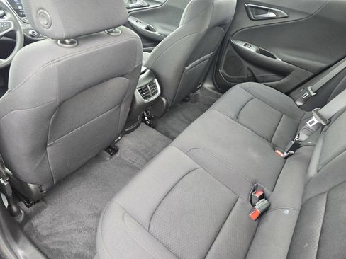 Used 2023 Chevrolet Malibu LT FWD image 12