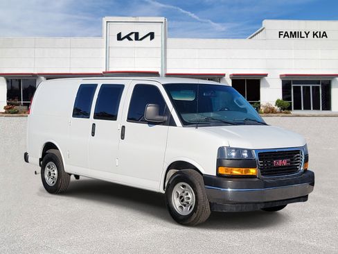 Used 2020 GMC Savana 2500 w/ Driver Convenience Package image 1