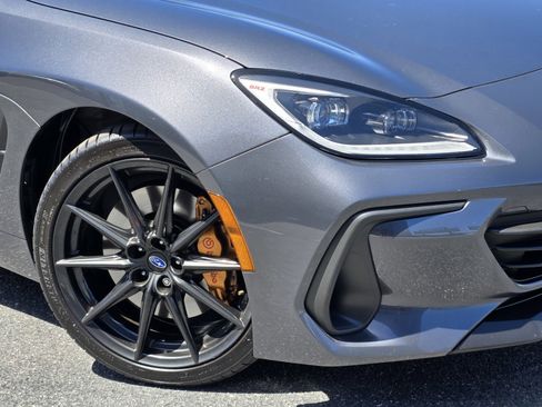 Used 2025 Subaru BRZ tS w/ Popular Package 2 RWD image 9