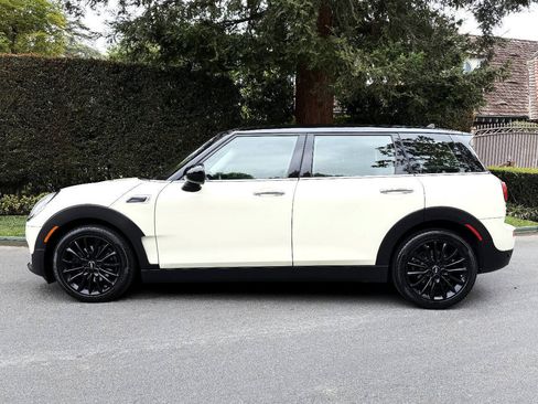Used 2019 MINI Cooper Clubman FWD image 4