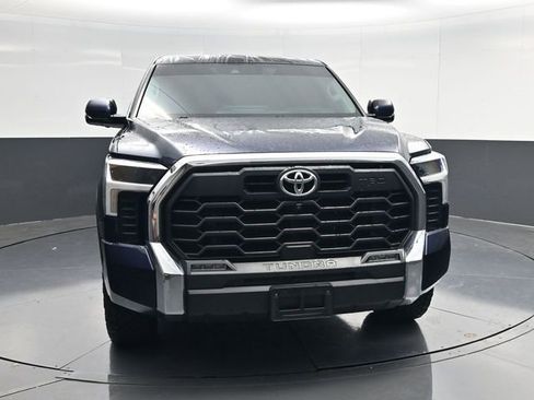 Used 2022 Toyota Tundra SR5 w/ TRD Off-Road Premium Package AWD/4WD image 8