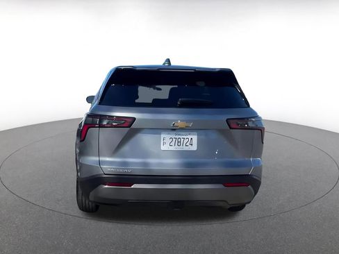 Used 2025 Chevrolet Equinox LT image 12