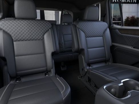 New 2026 GMC Acadia Denali w/ Super Cruise Package FWD image 17