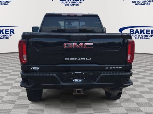 Used 2022 GMC Sierra 3500 Denali w/ Denali Ultimate Package AWD/4WD image 4