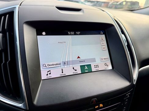 Certified 2019 Ford Edge Titanium w/ Equipment Group 301A image 25