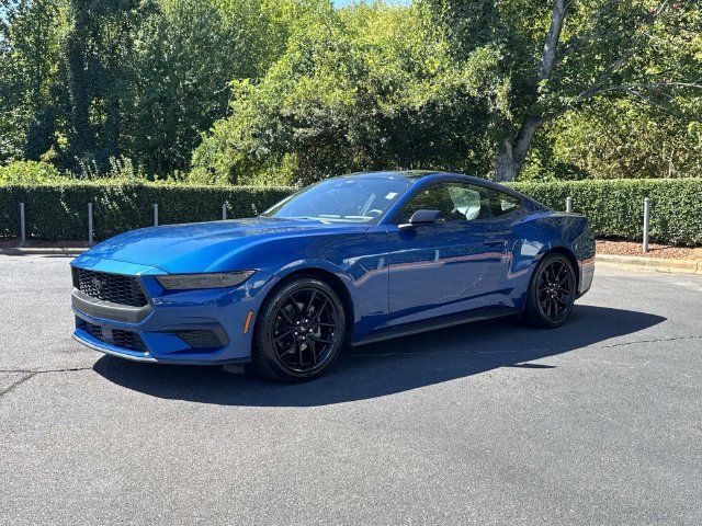 Used 2024 Ford Mustang Coupe RWD image 2