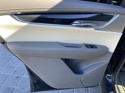 Certified 2023 Cadillac XT6 Premium Luxury image 26