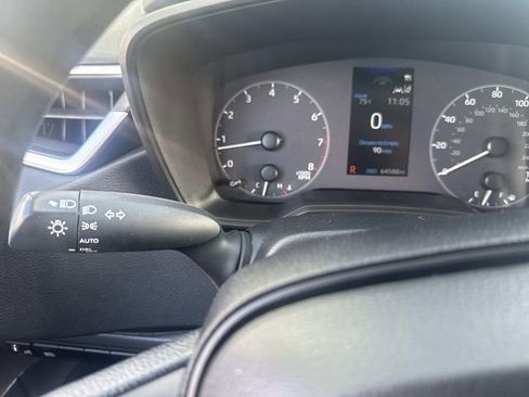 Used 2023 Toyota Corolla LE image 30