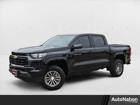 New 2026 Chevrolet Colorado LT image 1