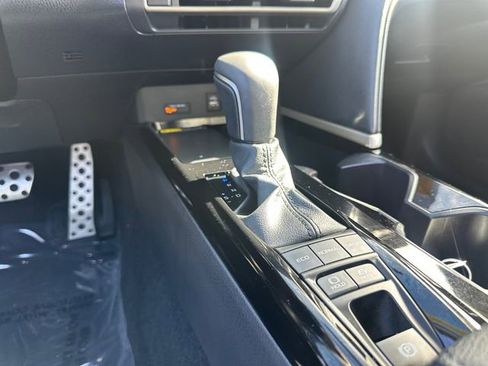 Used 2025 Toyota Camry XSE FWD image 26