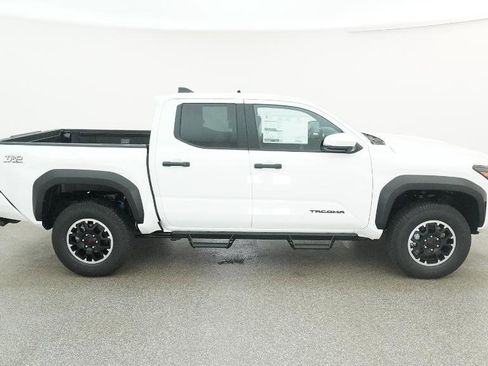 New 2025 Toyota Tacoma TRD Off-Road image 14