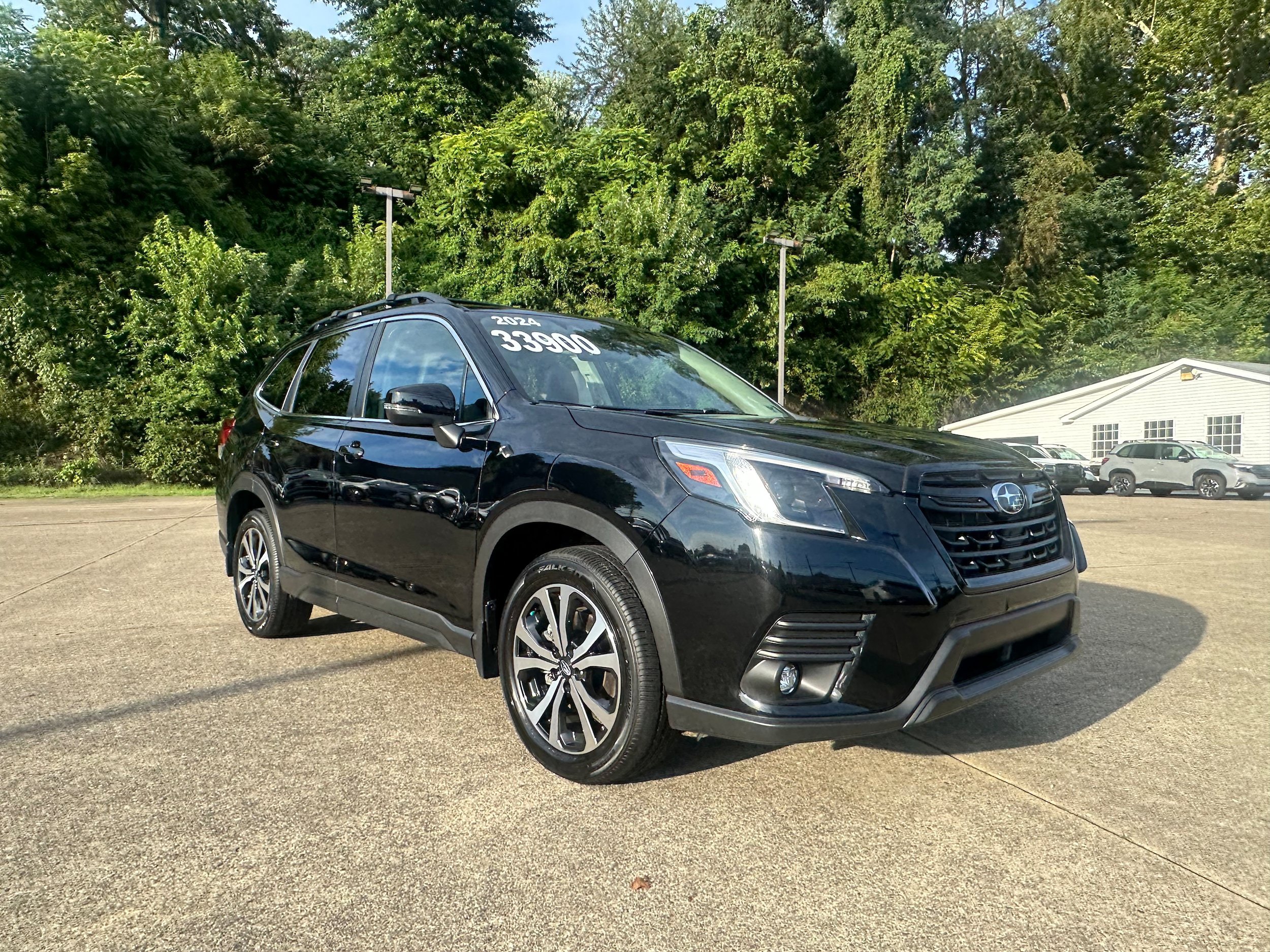 Used 2024 Subaru Forester Limited AWD/4WD image 1