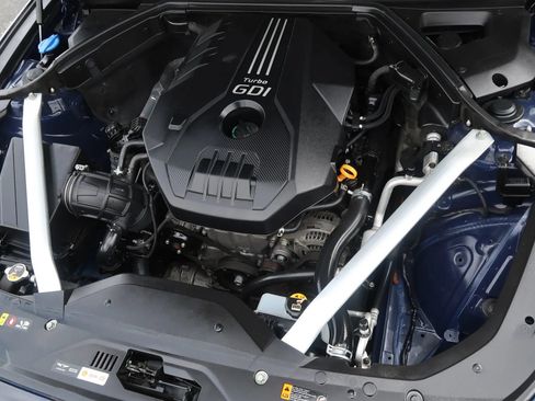 Used 2019 Genesis G70 2.0T Sport RWD image 45
