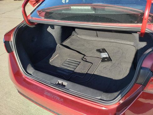 Certified 2022 Nissan Sentra SV image 7