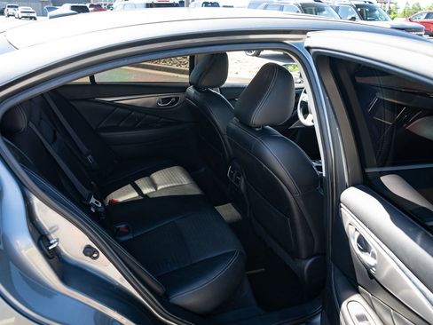 Used 2017 INFINITI Q50 Red Sport 400 AWD/4WD image 20