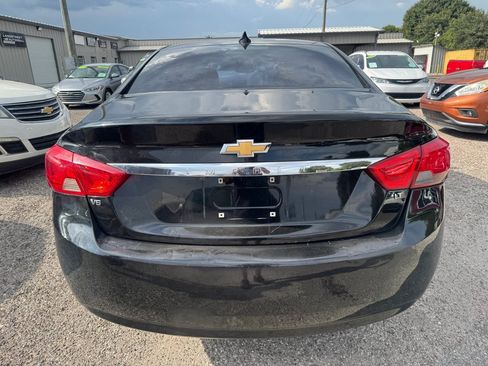 Used 2017 Chevrolet Impala LT FWD image 5
