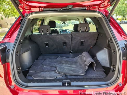 Used 2020 Chevrolet Equinox LT FWD image 19