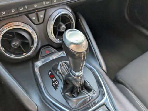 Used 2020 Chevrolet Camaro LT image 19