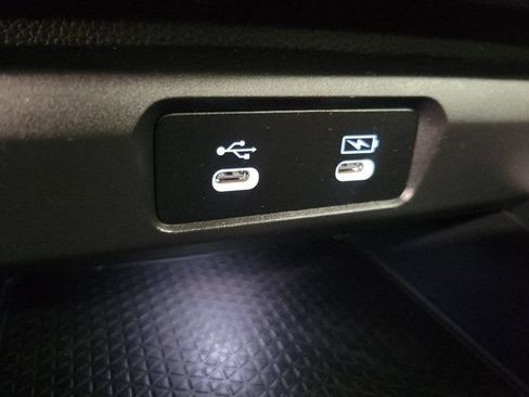 Used 2025 Honda Accord SE image 30