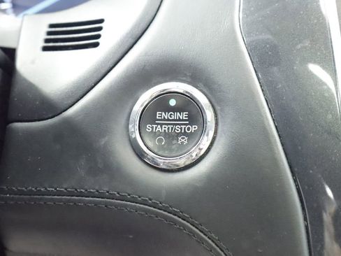 Used 2019 Ford Explorer Platinum AWD/4WD image 31