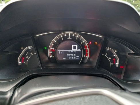 Used 2018 Honda Civic Sport image 14