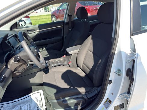 Used 2020 Hyundai Elantra SEL w/ Cargo Package (C1) FWD image 10
