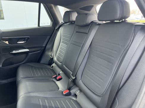 Certified 2025 Mercedes-Benz GLC 300 4MATIC w/ AMG Line image 32