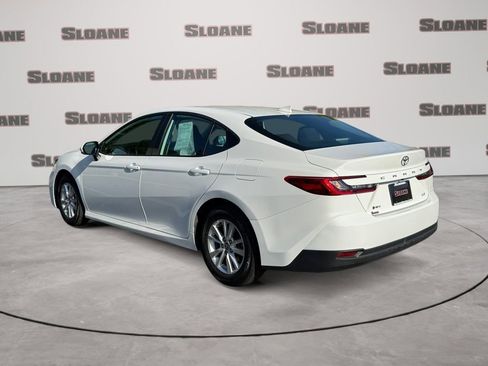 Used 2025 Toyota Camry LE w/ Convenience Package FWD image 3