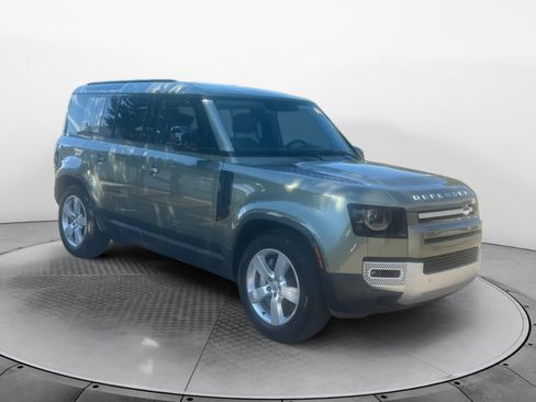 Used 2024 Land Rover Defender 110 S AWD/4WD image 3