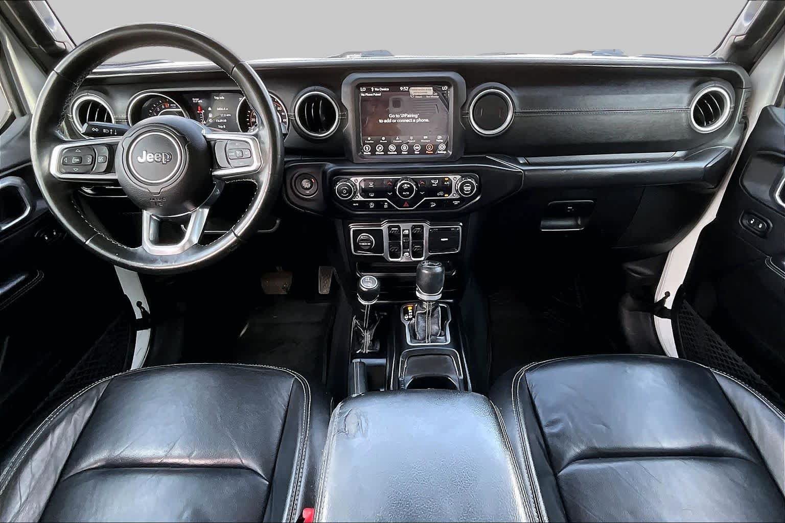 Used 2018 Jeep Wrangler Unlimited Sahara AWD/4WD image 14