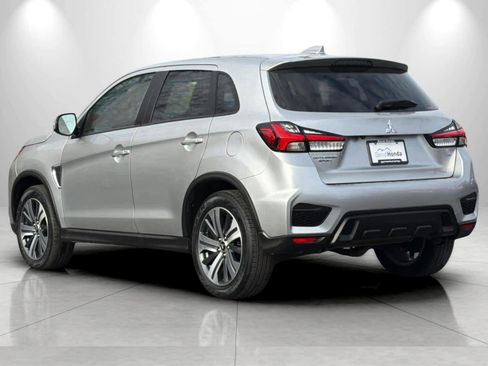 Used 2024 Mitsubishi Outlander Sport SE image 6