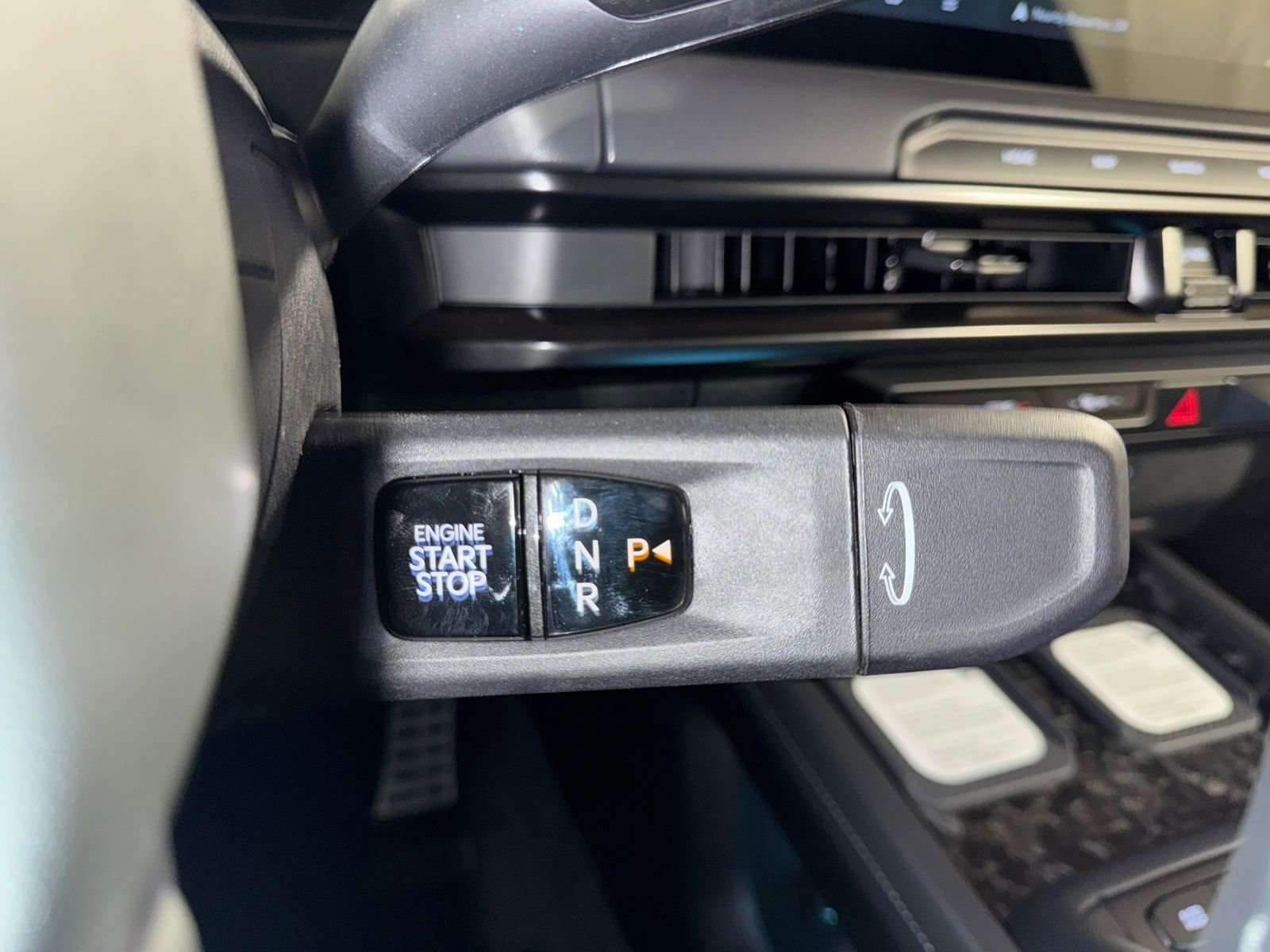 New 2027 Kia Telluride SX Prestige X-Pro AWD/4WD image 21