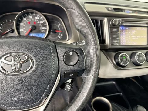 Used 2013 Toyota RAV4 LE FWD image 13