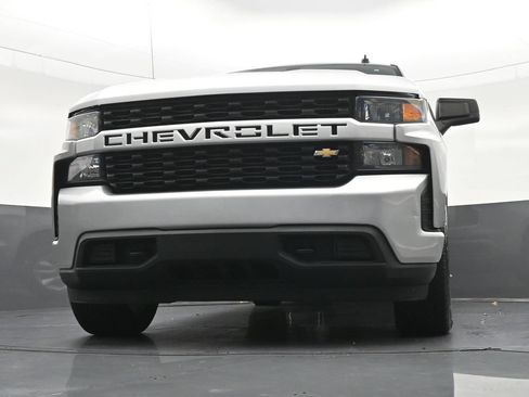 Used 2021 Chevrolet Silverado 1500 Custom RWD image 29