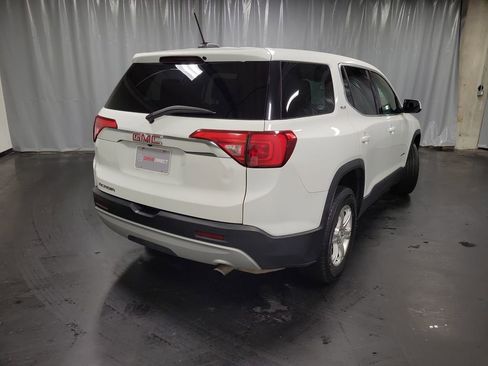 Used 2019 GMC Acadia SLE image 9