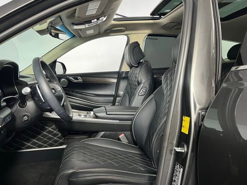 Used 2024 Genesis GV80 3.5T w/ Prestige Package image 21