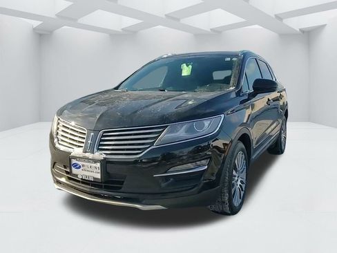 Used 2017 Lincoln MKC Reserve image 9