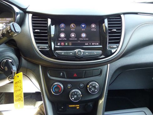Used 2020 Chevrolet Trax LS w/ Tint and Cruise Package FWD image 43